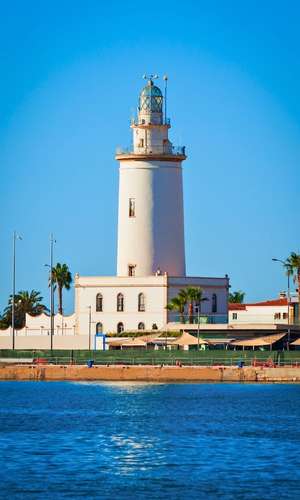 Compra tu tour en autobús turístico por Málaga – Billetes oficiales y visita personalizable en 2025 Reserva tu tour panorámico en autobús con paradas libres en Málaga, España – Billetes oficiales, rutas flexibles y cancelación gratuita en 2025